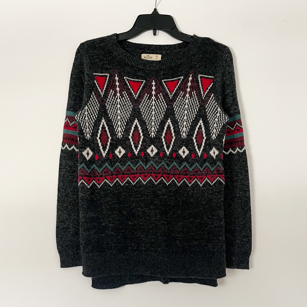 057 Hollister Geometric Fair Isle Pullover Sweater